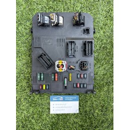 BOITIER BSI FUSIBLE MODULE...