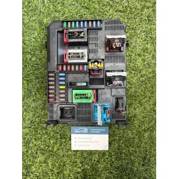 BOITIER BSI FUSIBLE MODULE...