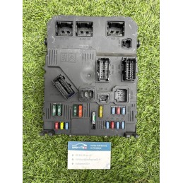 BOITIER BSI FUSIBLE MODULE...