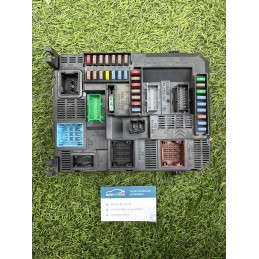 BOITIER BSI FUSIBLE MODULE...