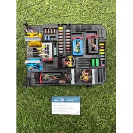 BOITIER BSI FUSIBLE MODULE...