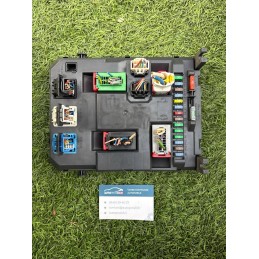 BOITIER BSI FUSIBLE MODULE...