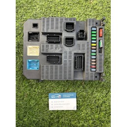 BOITIER BSI FUSIBLE MODULE...