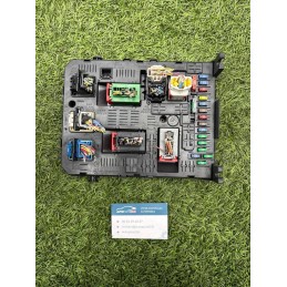 BOITIER BSI FUSIBLE MODULE...