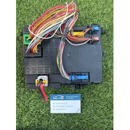 BOITIER BSI FUSIBLE MODULE...