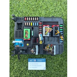 BOITIER BSI FUSIBLE MODULE...