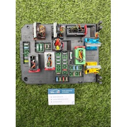 BOITIER BSI FUSIBLE MODULE...