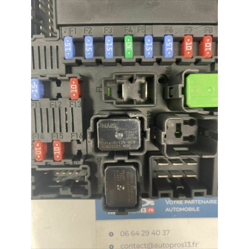 Boîtier Relais Porte-fusible Moteur FORD TRANSIT 1.5 TDCI - Occasion - Réf. KT1T-14D068-DB