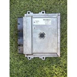 CALCULATEUR MOTEUR RENAULT...