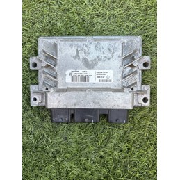 CALCULATEUR MOTEUR RENAULT...