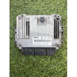 CALCULATEUR MOTEUR RENAULT...