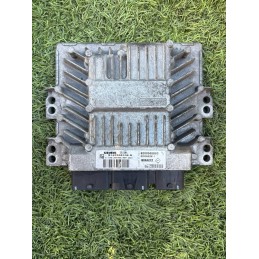 CALCULATEUR MOTEUR RENAULT...