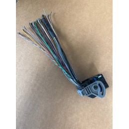 CONNECTEUR FICHE FAISCEAUX...