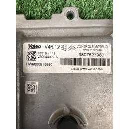 CALCULATEUR MOTEUR PEUGEOT...