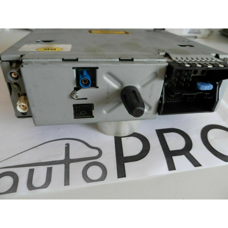 Autoradio GPS RNEG1 Pour PSA Citroën/Peugeot - Compatible C4, C3, 207, 3008, Etc. (Occasion)