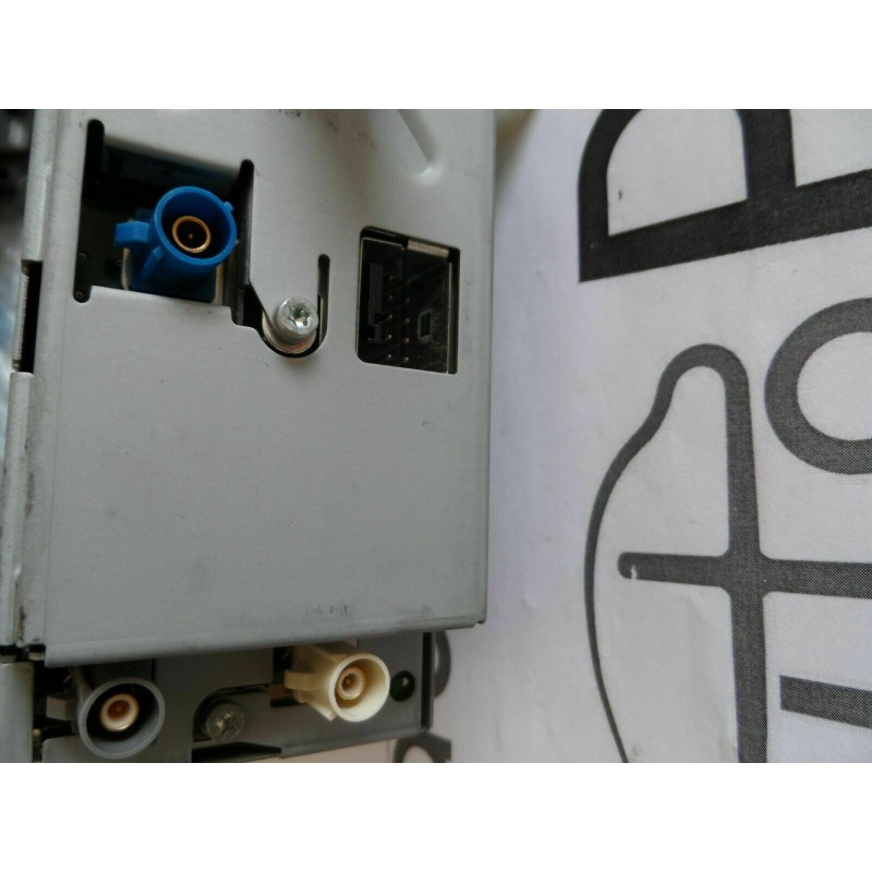 Autoradio GPS RNEG1 D'occasion Pour Peugeot/Citroën — Compatible C4, 207, 3008, Etc. — À Reprogrammer