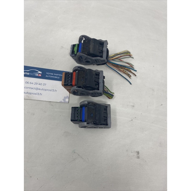 CONNECTEUR FICHE FAISCEAU CÂBLAGE PLUG ECU DE CALCULATEUR MOTEUR