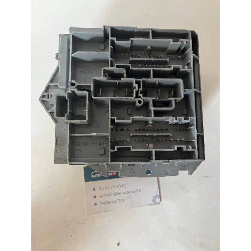 Boîtier Porte-fusibles Et Relais Pour Peugeot 307 (2000-2007) - Réf. 354301 / 072241 - Occasion Fonctionnelle