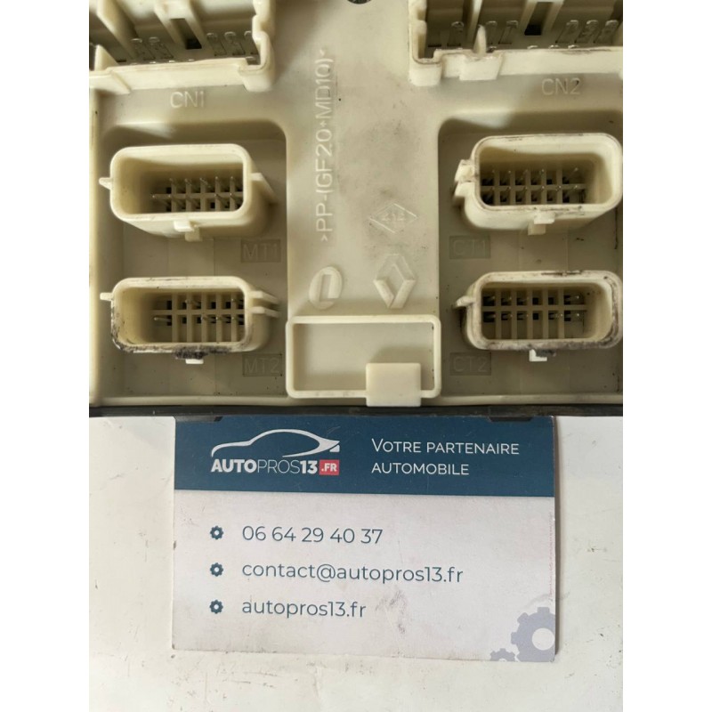 Boîtier Fusible / UPC USM-2010 Pour Renault Master - Réf. 284B64474R, Occasion Fonctionnel