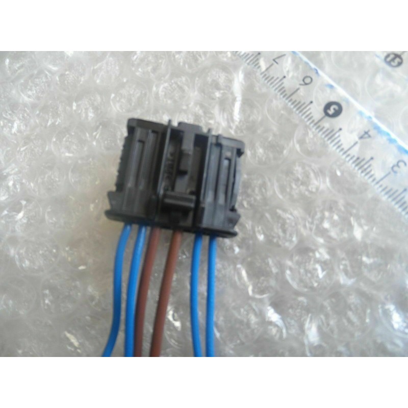 Fiche Connecteur De Lampe Pour Feu Arrière RENAULT MEGANE 2 - Pièce D'origine, 2 Fils (d'occasion)