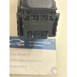 MD1CS003 CONNECTEUR FICHE...