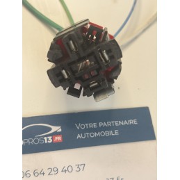 CONNECTEUR FICHE FAISCEAUX...