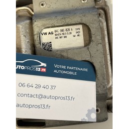 H01  ME17.5.20  CHYB ECU...